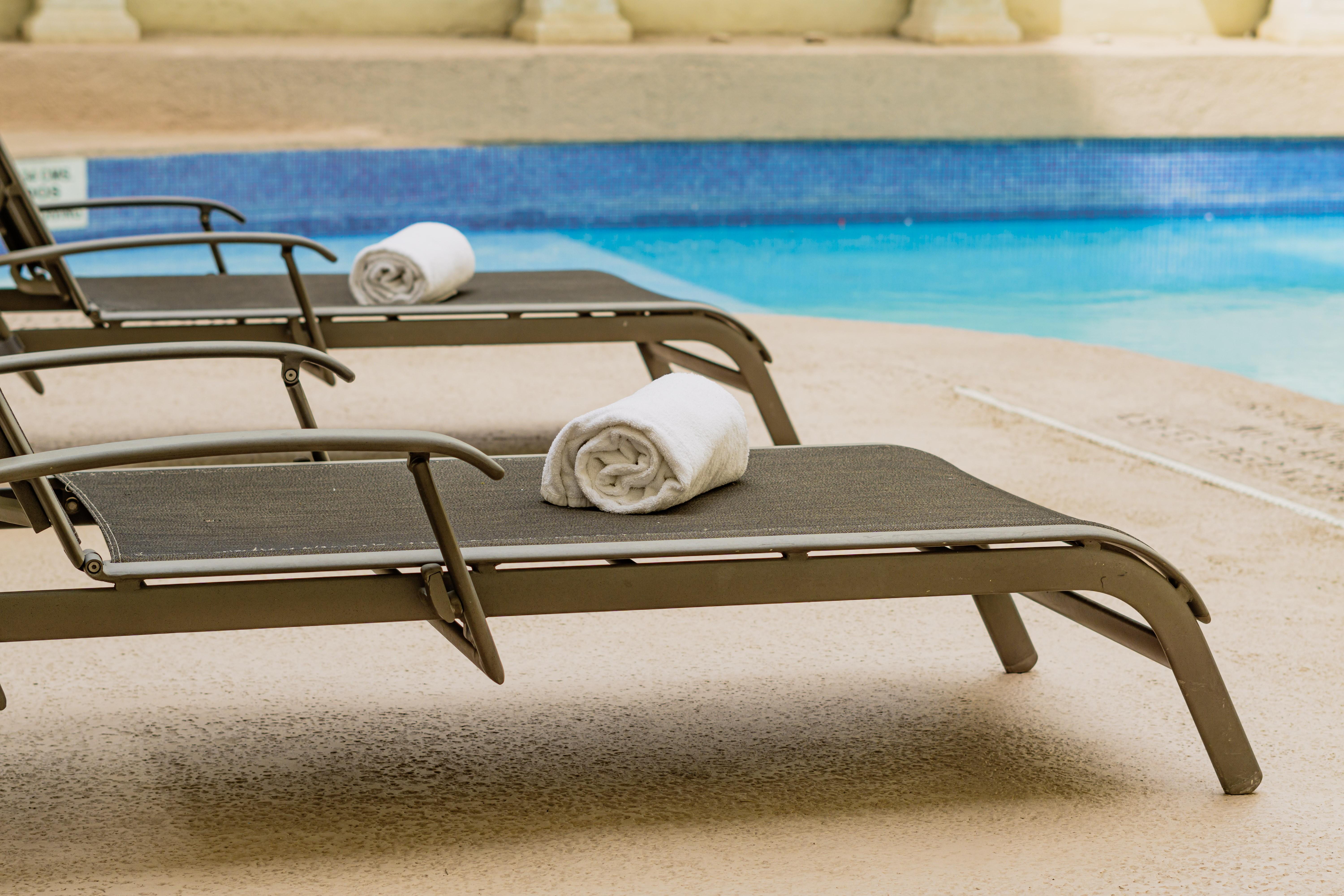 Gamma Monterrey Gran Hotel Ancira Экстерьер фото A chaise longue
