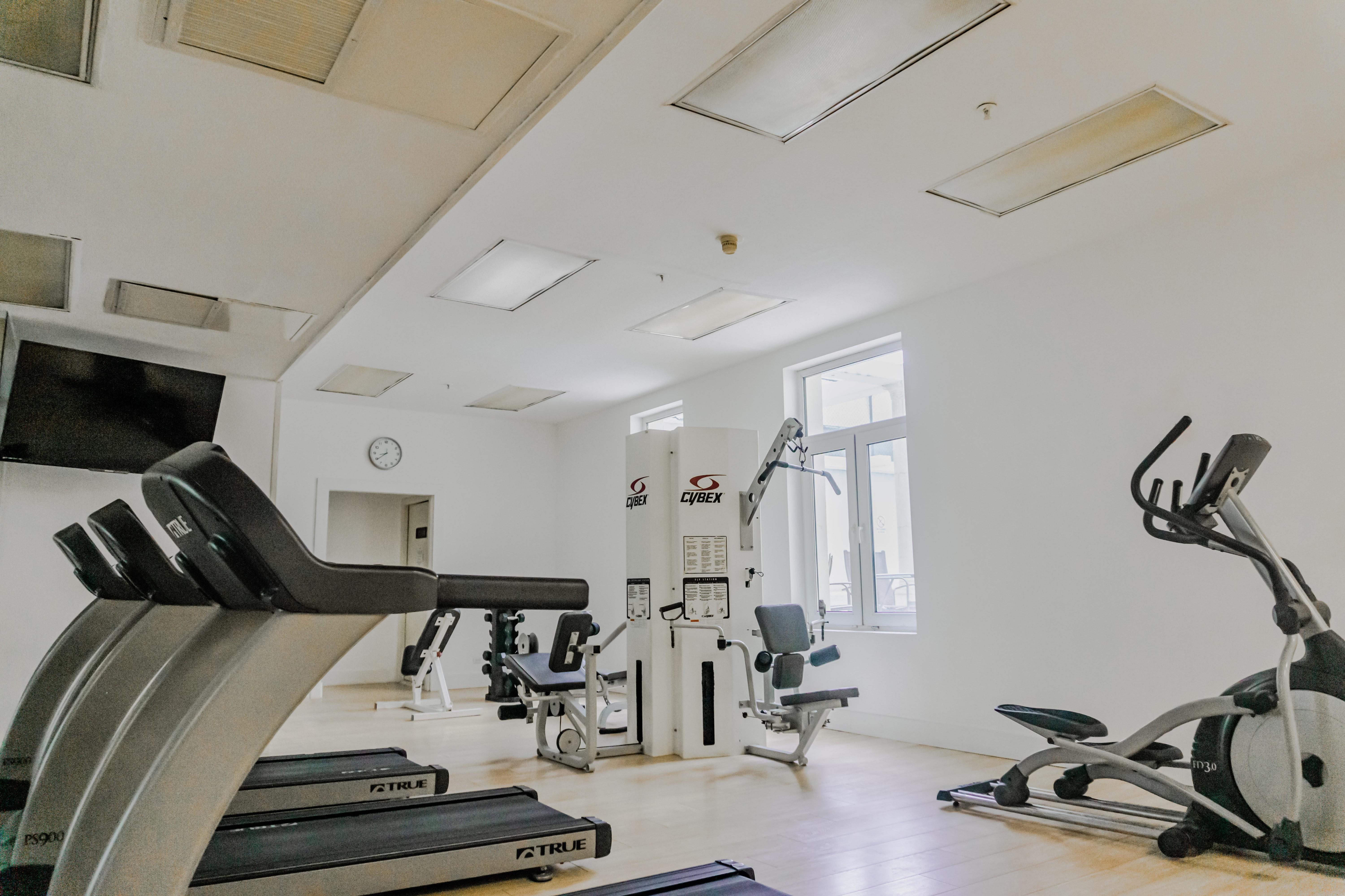 Gamma Monterrey Gran Hotel Ancira Экстерьер фото The gym at the University of Cambridge
